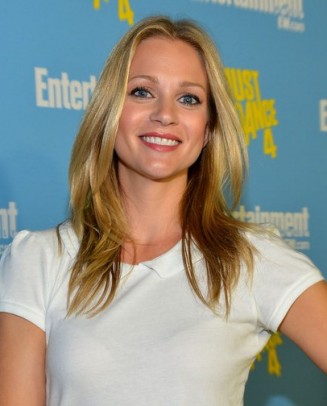 A.J. Cook Fotoğrafı