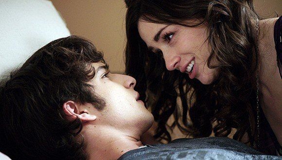 Crystal Reed Fotoğrafı