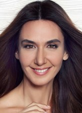 Ayşe Tolga fotoğrafı