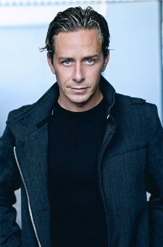 Dean Armstrong Fotoğrafı