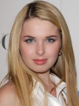 Kirsten Prout fotoğrafı