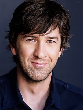 Andrew Burlinson Fotoğrafı