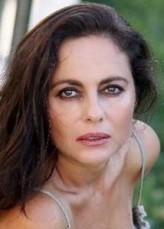 Nilüfer Açıkalın fotoğrafı