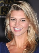Kelly Rohrbach fotoğrafı