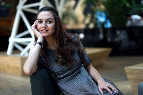 Birce Akalay Fotoğrafı