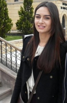 Birce Akalay Fotoğrafı