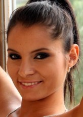 Lucy Belle fotoğrafı