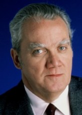 Kenneth McMillan fotoğrafı