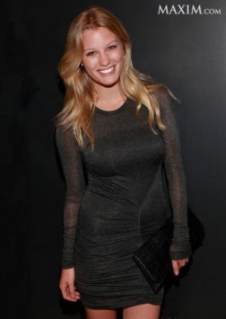 Ashley Grace Fotoğrafı