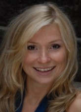 Emma Taylor-Isherwood fotoğrafı