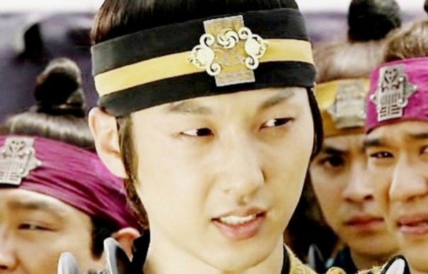 Lee Seung-hyo Fotoğrafı