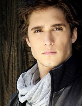 Diego Boneta Fotoğrafı