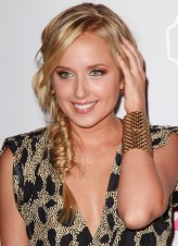 Megan Park fotoğrafı