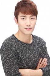 Kang Seo-joon fotoğrafı