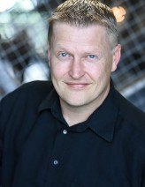 Brian Landis Folkins fotoğrafı