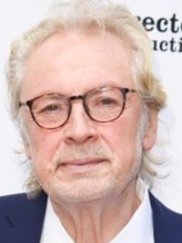 Leigh Lawson fotoğrafı