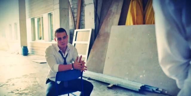 Kerem Bürsin Fotoğrafı