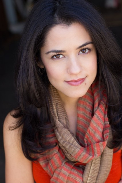 Zoë Hall fotoğrafı