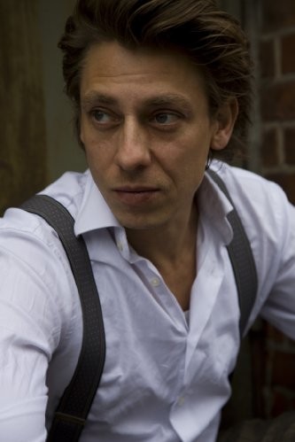 Milton Welsh Fotoğrafı