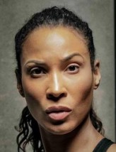 Annabelle Mandeng fotoğrafı