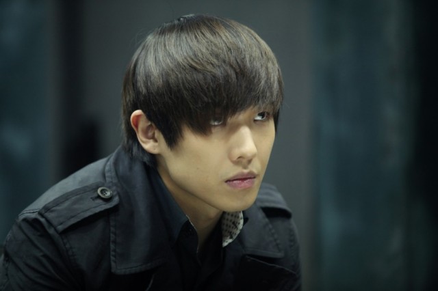 Lee Joon Fotoğrafı