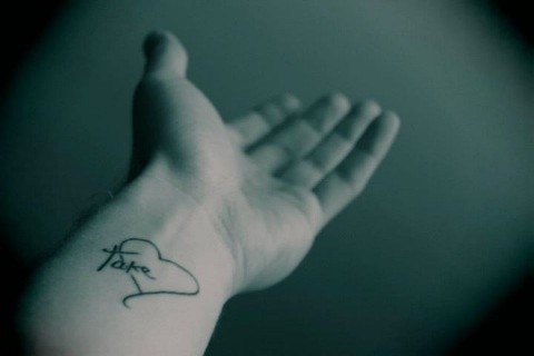 Nathaniel Buzolic Fotoğrafı