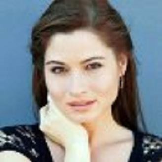 Neva Cole Fotoğrafı