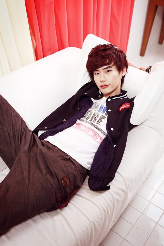 Lee Jong-suk Fotoğrafı