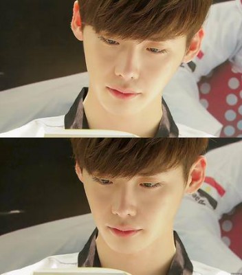 Lee Jong-suk Fotoğrafı