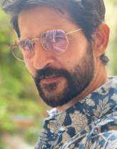 Hiten Tejwani fotoğrafı