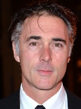 Greg Wise fotoğrafı