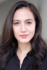 Pevita Eileen Pearce fotoğrafı