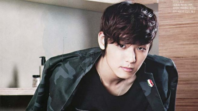 Kang Min-hyuk Fotoğrafı