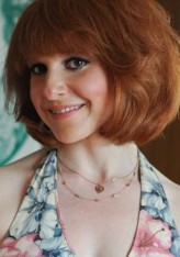 Julie Klausner fotoğrafı