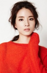 Lee Ji-yeon fotoğrafı