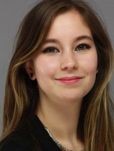 Gökçe Uzuner fotoğrafı