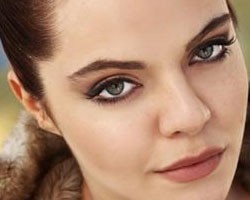 Hilal Altınbilek Fotoğrafı