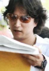 Shin Yoon-sub fotoğrafı