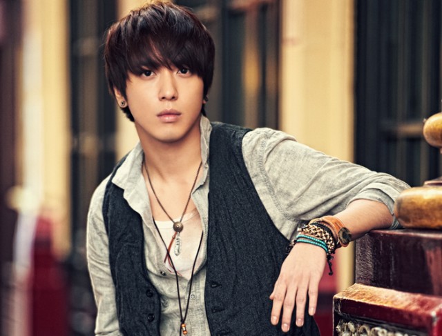 Jung Yong-Hwa Fotoğrafı