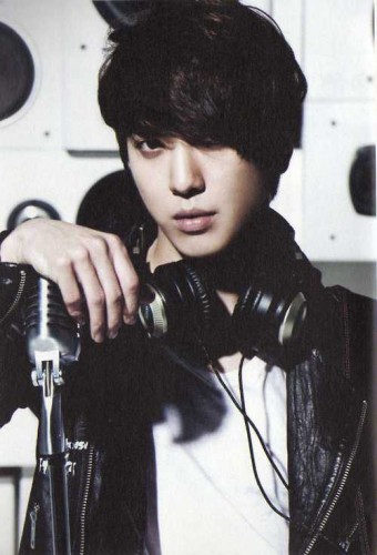 Jung Yong-Hwa Fotoğrafı