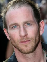 Paul Kaye fotoğrafı