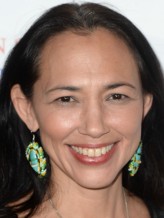 Irene Bedard fotoğrafı