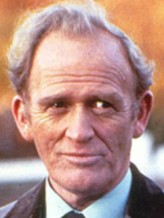 Gordon Jackson fotoğrafı