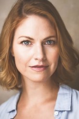 Kate MacCluggage fotoğrafı