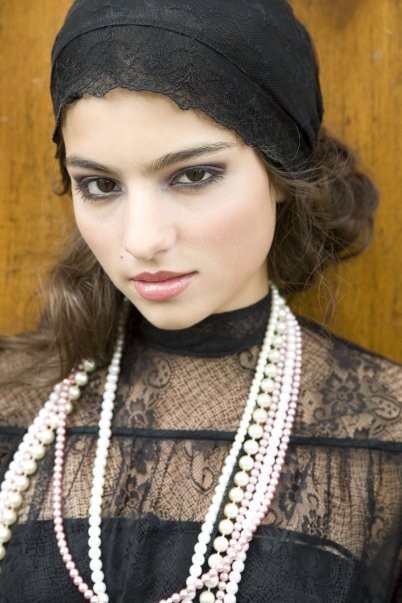 Melisa Aslı Pamuk Fotoğrafı