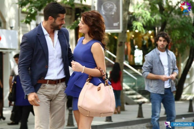 Gizem Karaca Fotoğrafı