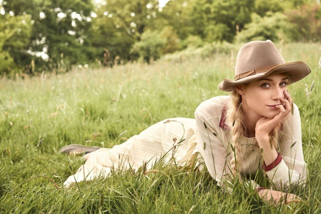 Elizabeth Debicki Fotoğrafı