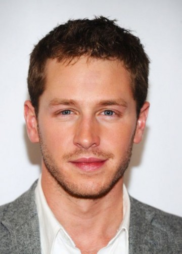Josh Dallas Fotoğrafı