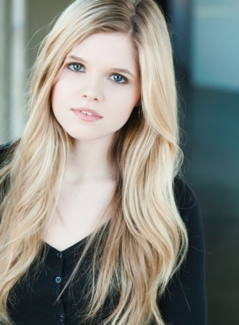 Ana Mulvoy-Ten Fotoğrafı