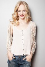 Erin Wilhelmi Fotoğrafı